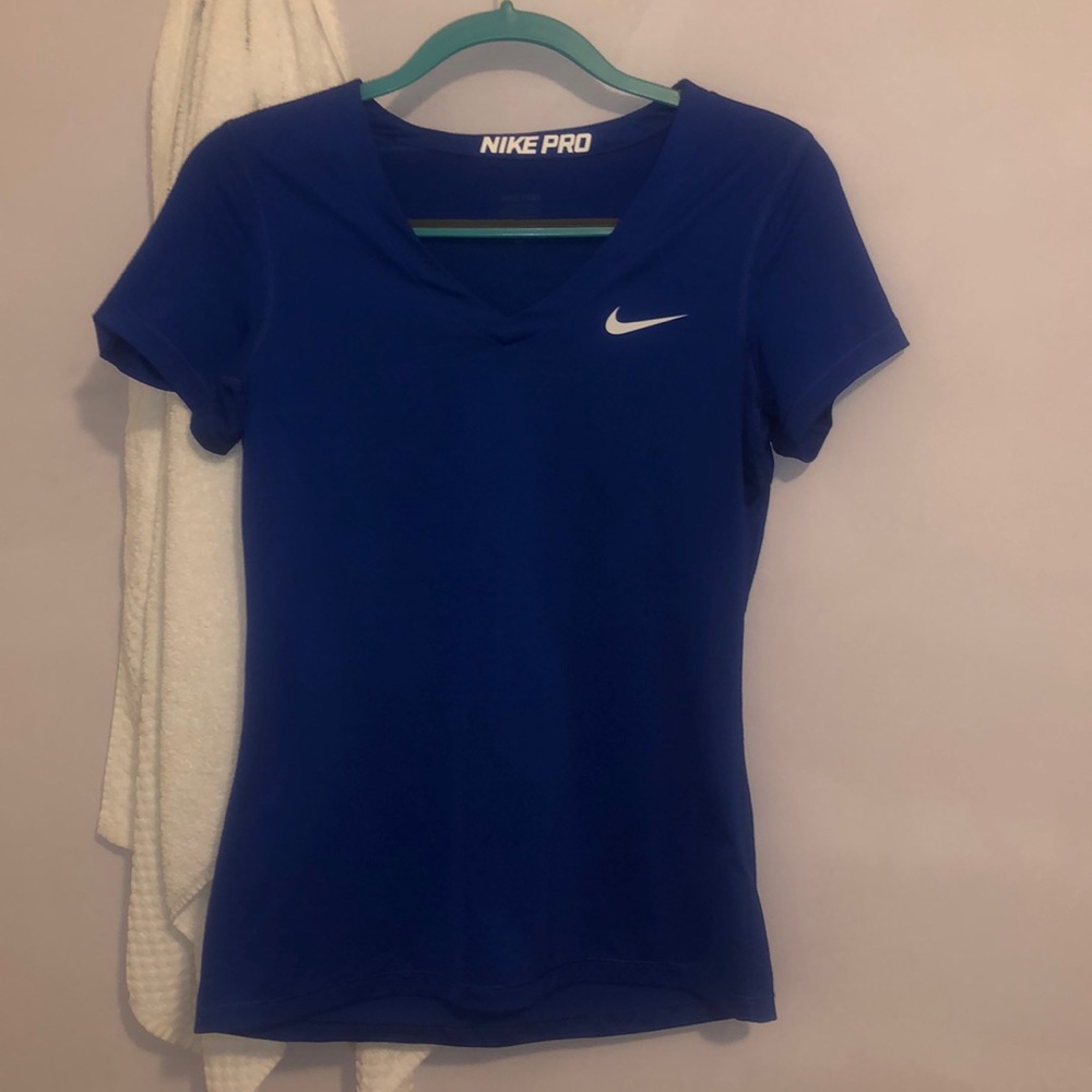 Nike Pro Royal Blue Work out top, slim fitted